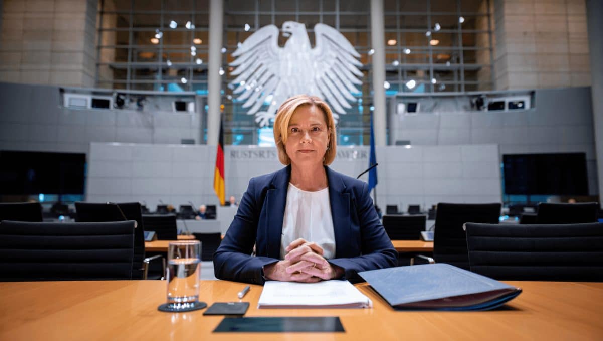 Sparreform: Rund 90 Verbände zur Anhörung